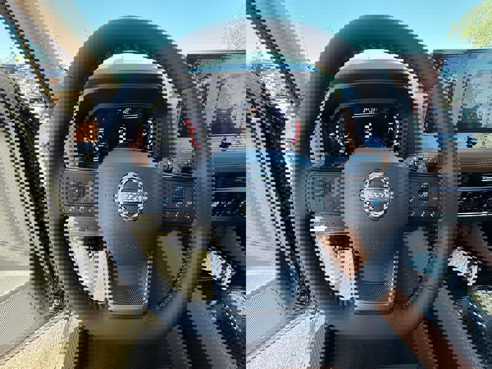 New 2026 Nissan Rogue Platinum w/ Tech Package image 24