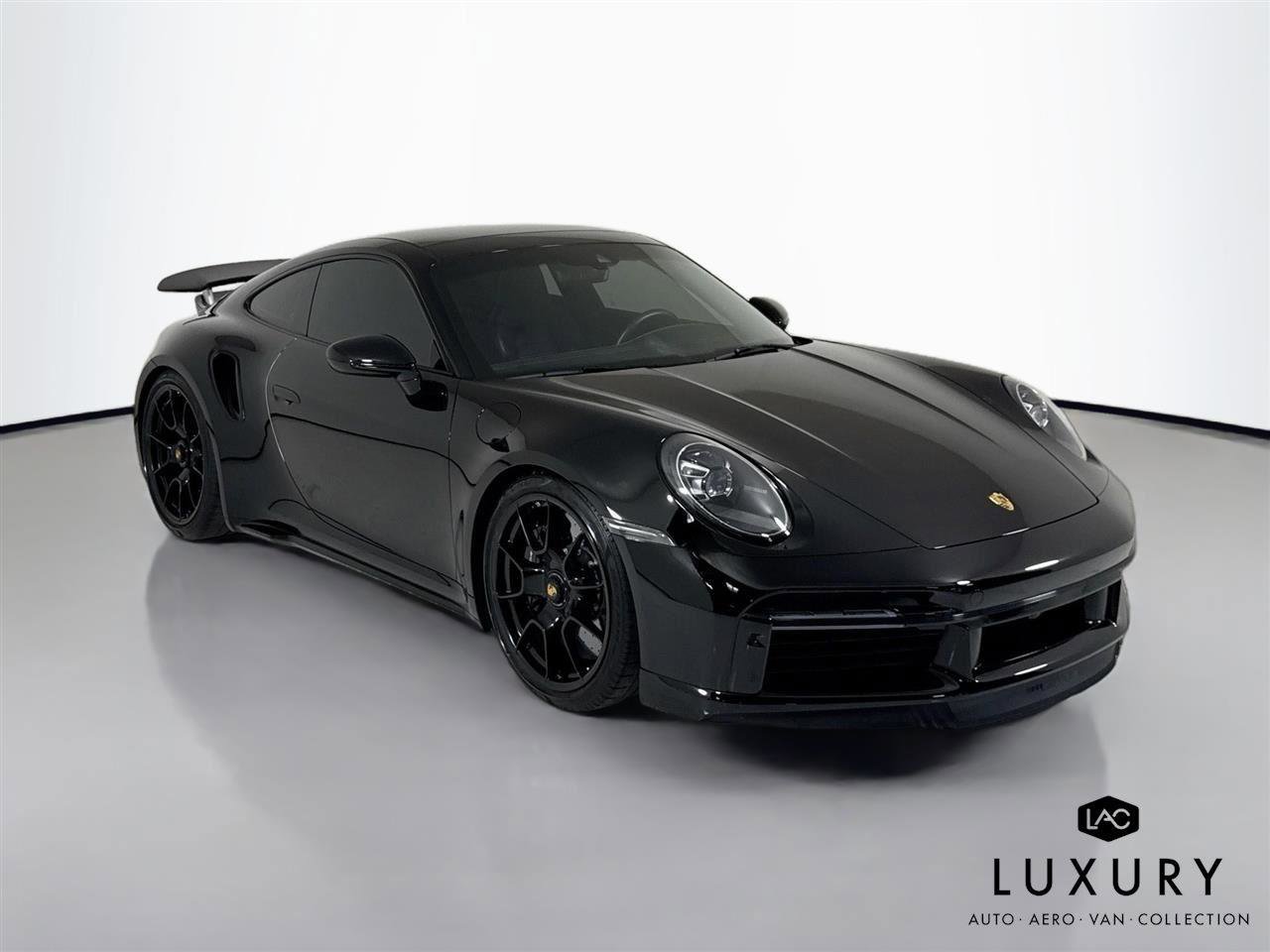 Used 2021 Porsche 911 Turbo S image 3