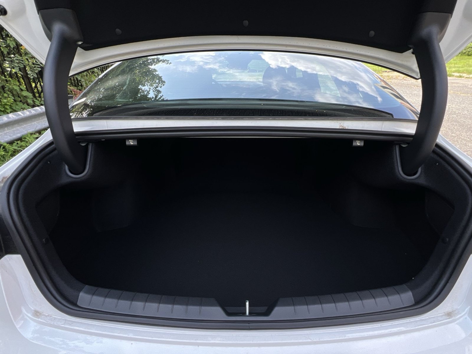 New 2026 Kia K5 GT-Line w/ GT-Line Premium Package FWD image 30