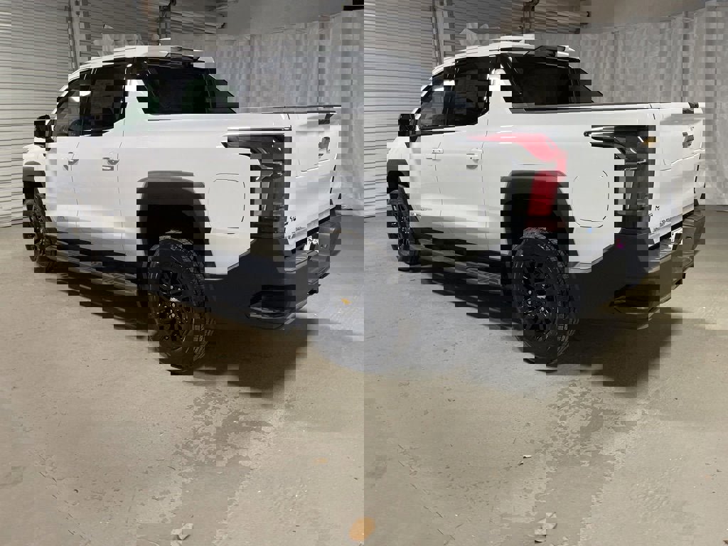 New 2025 Chevrolet Silverado EV LT image 5