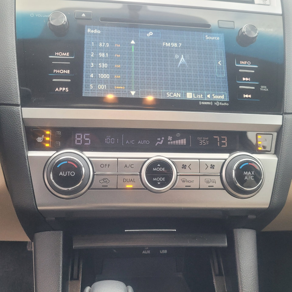 Used 2015 Subaru Outback 2.5i Premium image 22