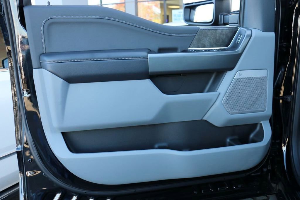 New 2026 Ford F250 XLT w/ XLT Premium Package image 18