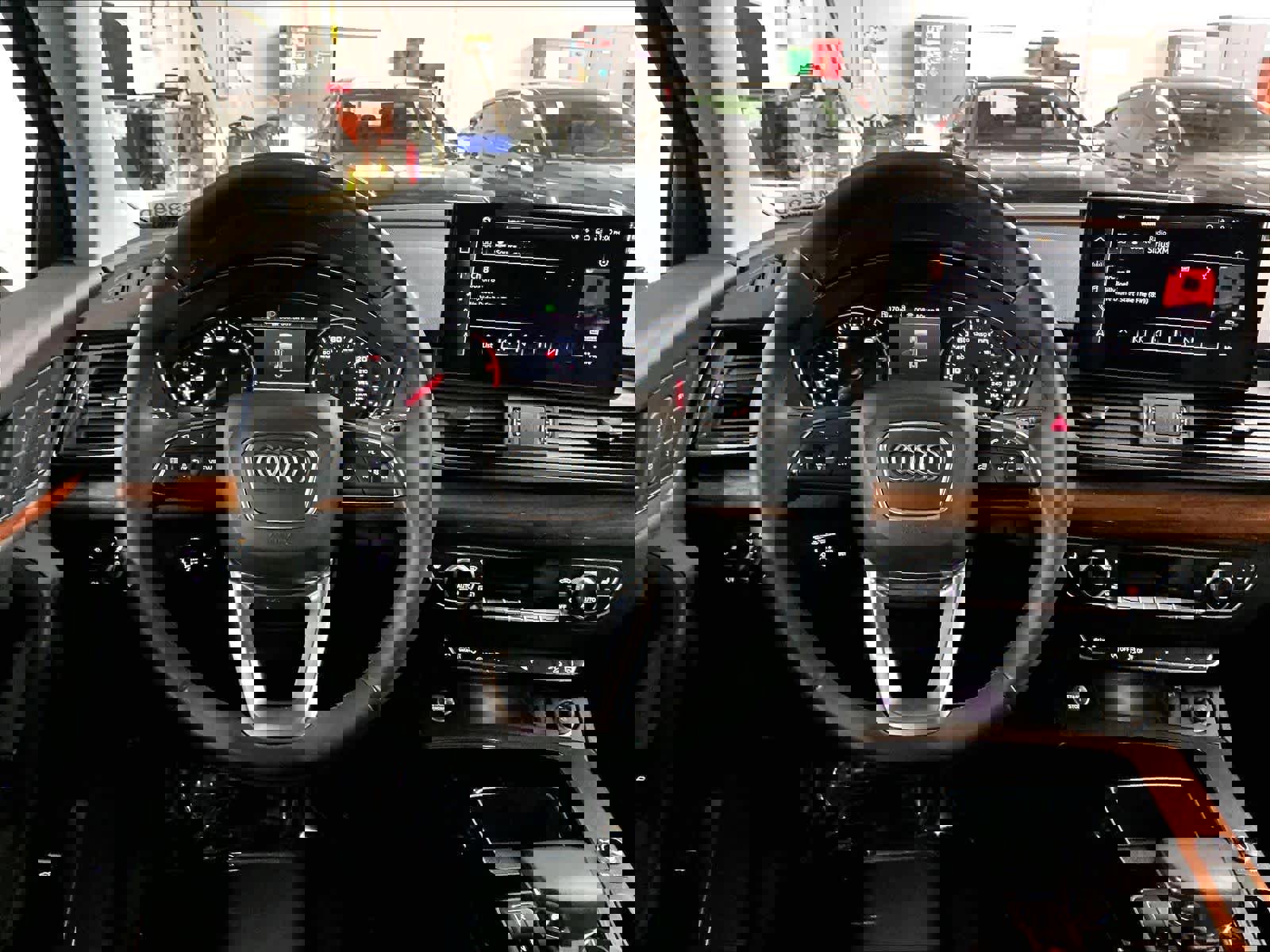 Used 2023 Audi Q5 2.0T Premium w/ Convenience Package image 8