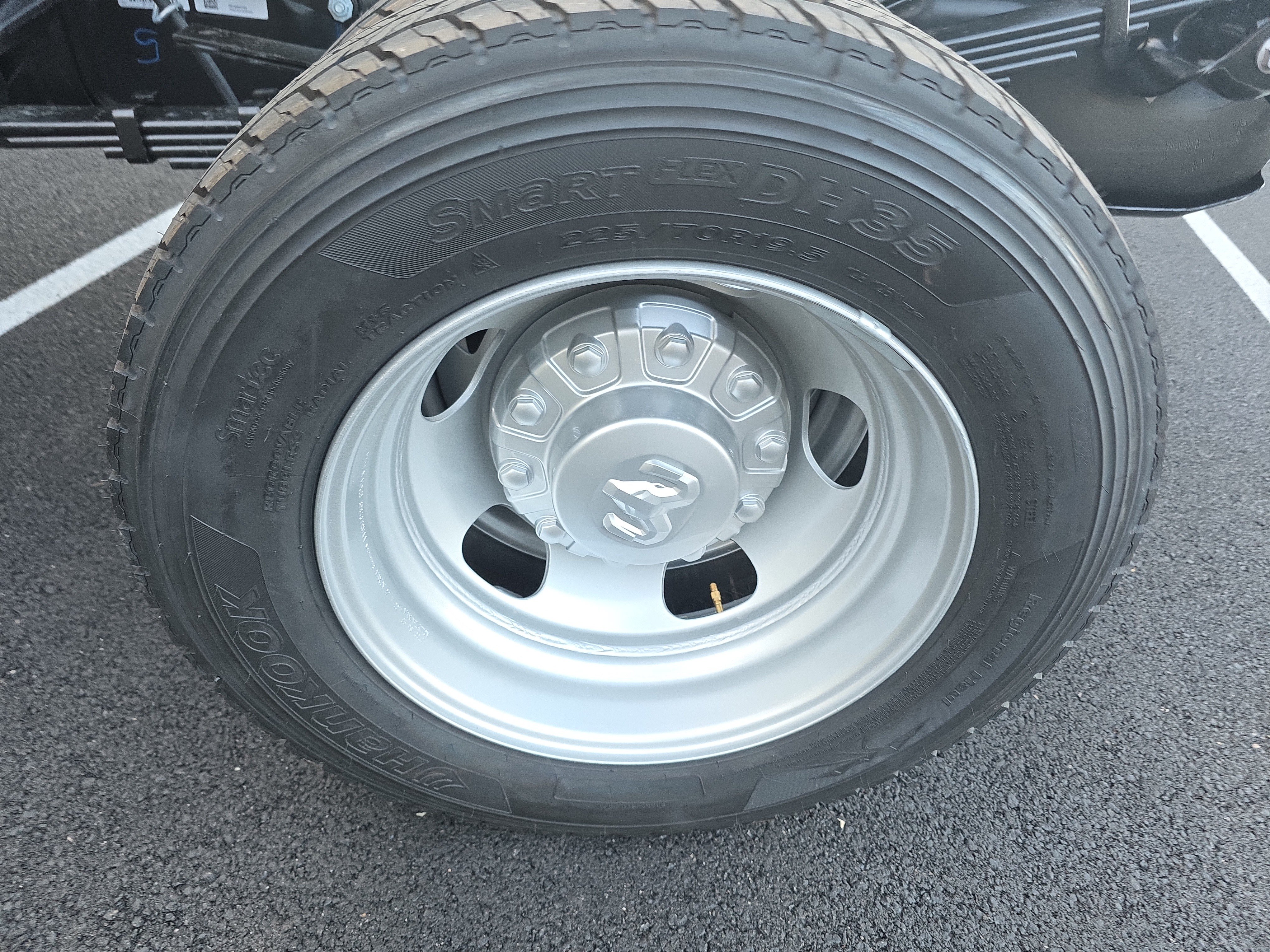 New 2026 RAM 5500 Tradesman AWD/4WD image 35