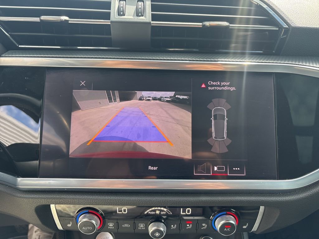 Used 2020 Audi Q3 2.0T Premium Plus w/ Premium Plus Package AWD/4WD image 25