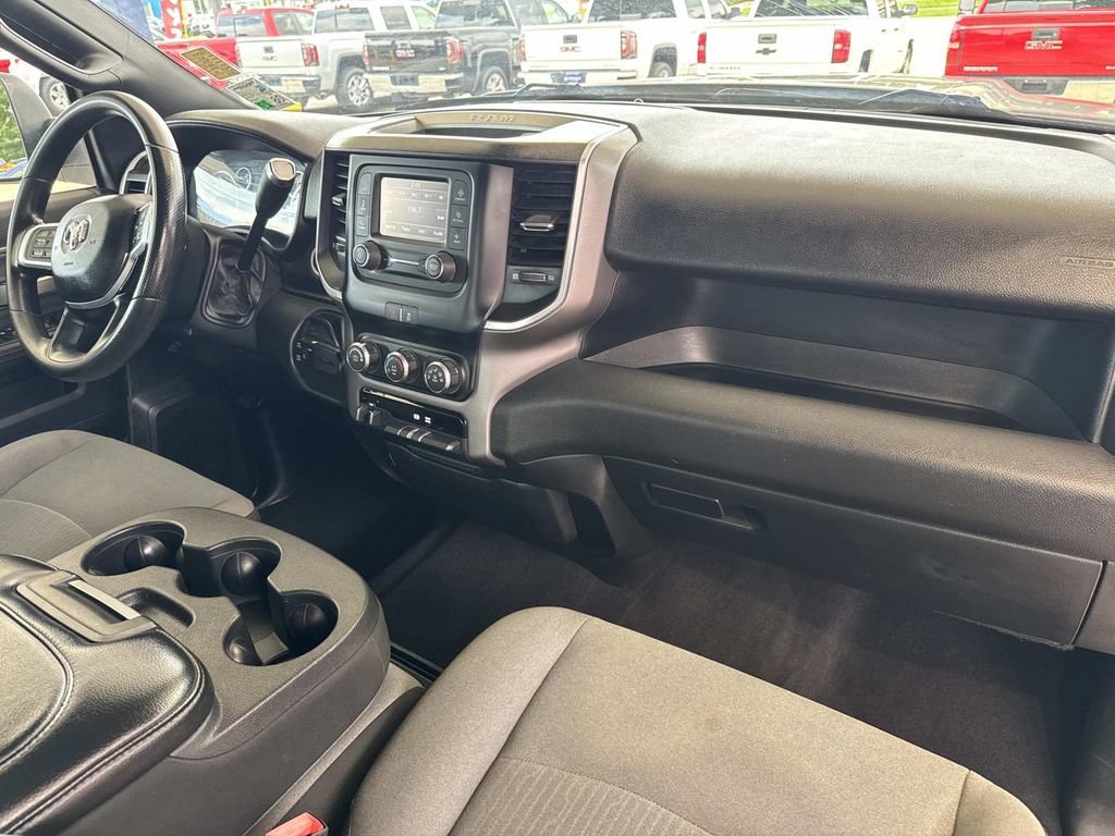 Used 2021 RAM 3500 Big Horn AWD/4WD image 14