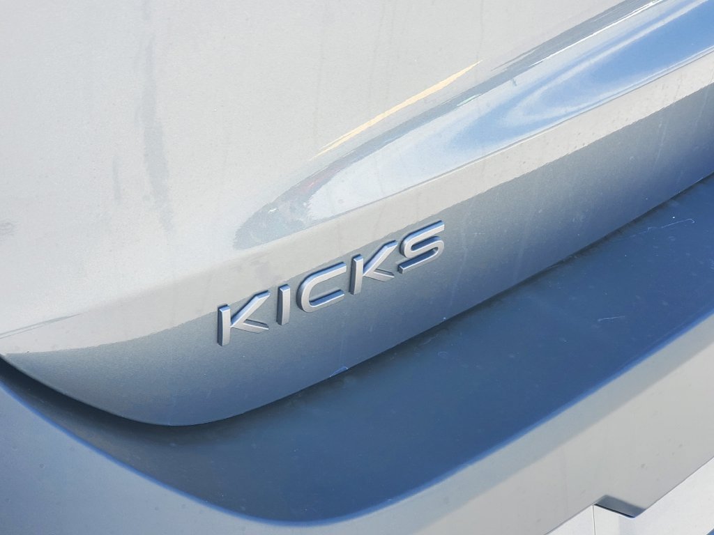 New 2027 Nissan Kicks SV FWD image 12