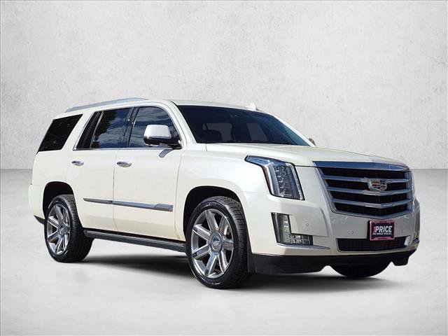 Used 2015 Cadillac Escalade Premium AWD/4WD image 3