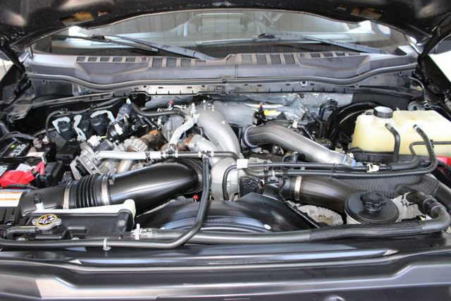 Used 2022 Ford F250 Platinum w/ Tremor Off-Road Package image 35