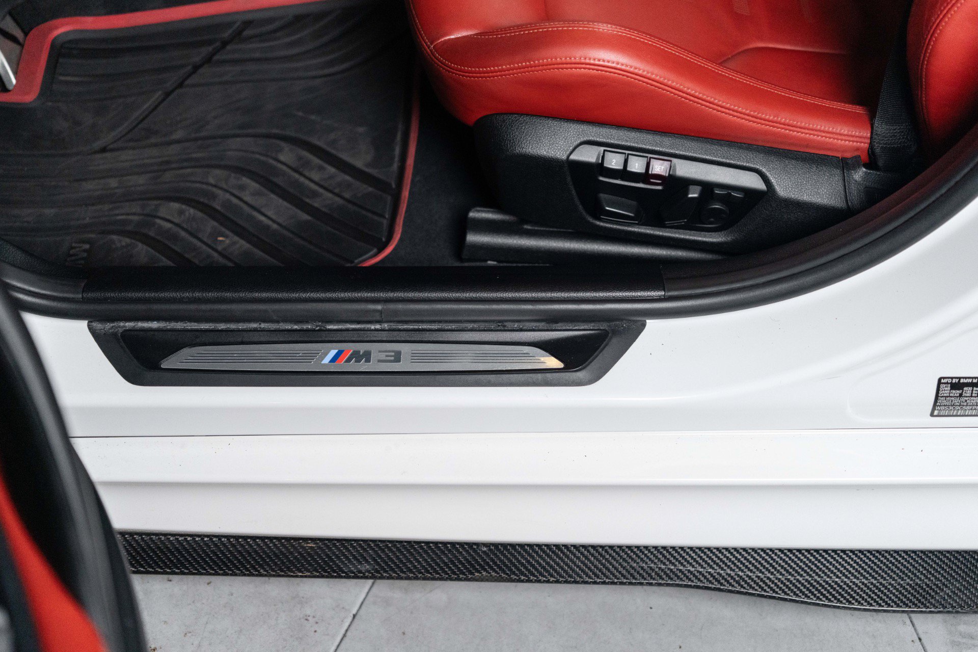 Used 2015 BMW M3 RWD image 60
