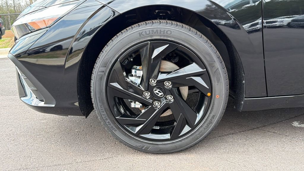 New 2026 Hyundai Elantra Sport image 12