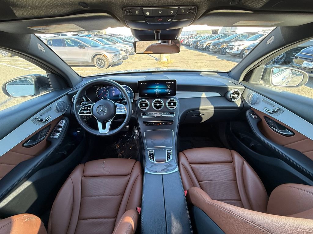 Used 2020 Mercedes-Benz GLC 300 4MATIC Coupe image 23