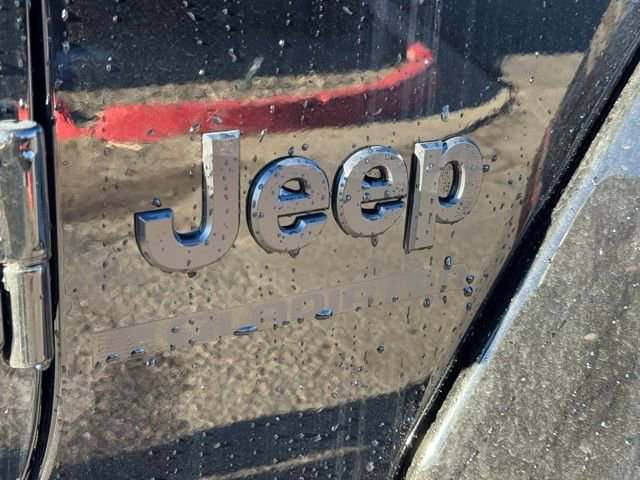 New 2026 Jeep Gladiator Sport AWD/4WD image 21