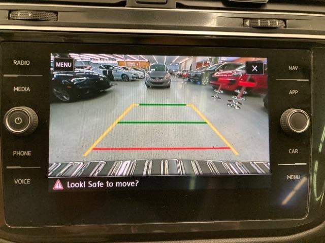 Used 2019 Volkswagen Tiguan SEL image 20