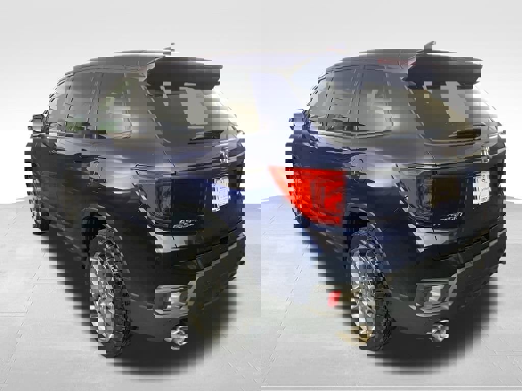 Used 2023 Honda Passport EX-L image 4