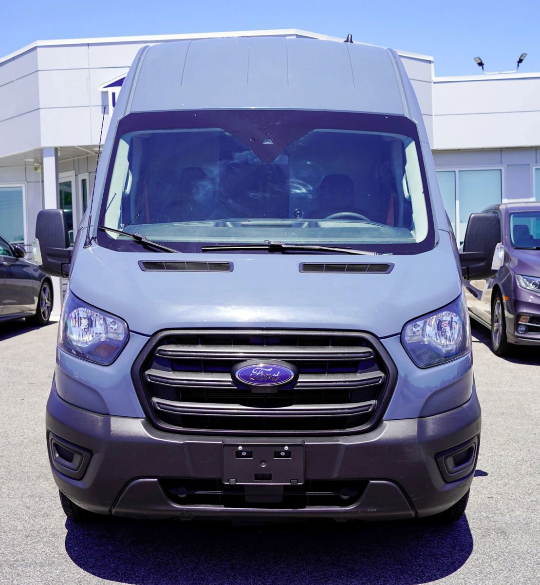 Used 2020 Ford Transit 250 148 High Roof Extended RWD image 10