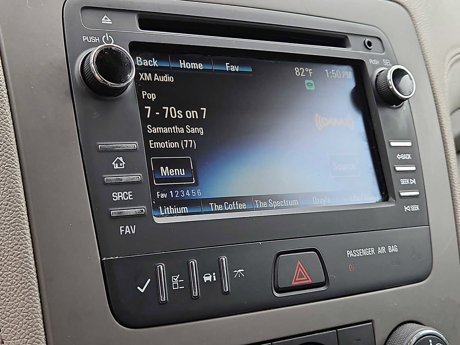 Used 2015 Chevrolet Traverse LS FWD image 18