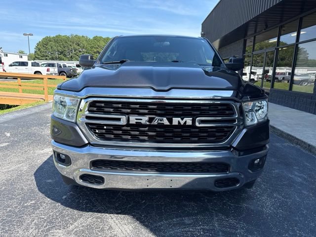 Used 2022 RAM 1500 Big Horn AWD/4WD image 3