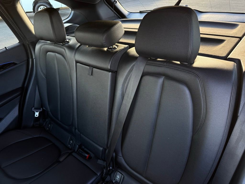 Used 2022 BMW X1 sDrive28i w/ Convenience Package image 11