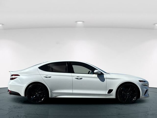 Used 2023 Genesis G70 2.0T w/ Sport Prestige Package RWD image 7