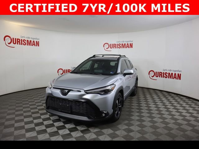Used 2024 Toyota Corolla Cross AWD Hybrid w/ Convenience Package image 3