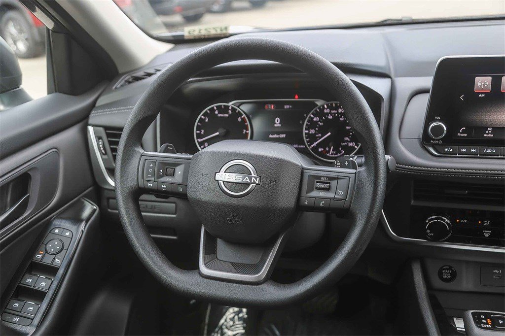 New 2026 Nissan Rogue S image 16