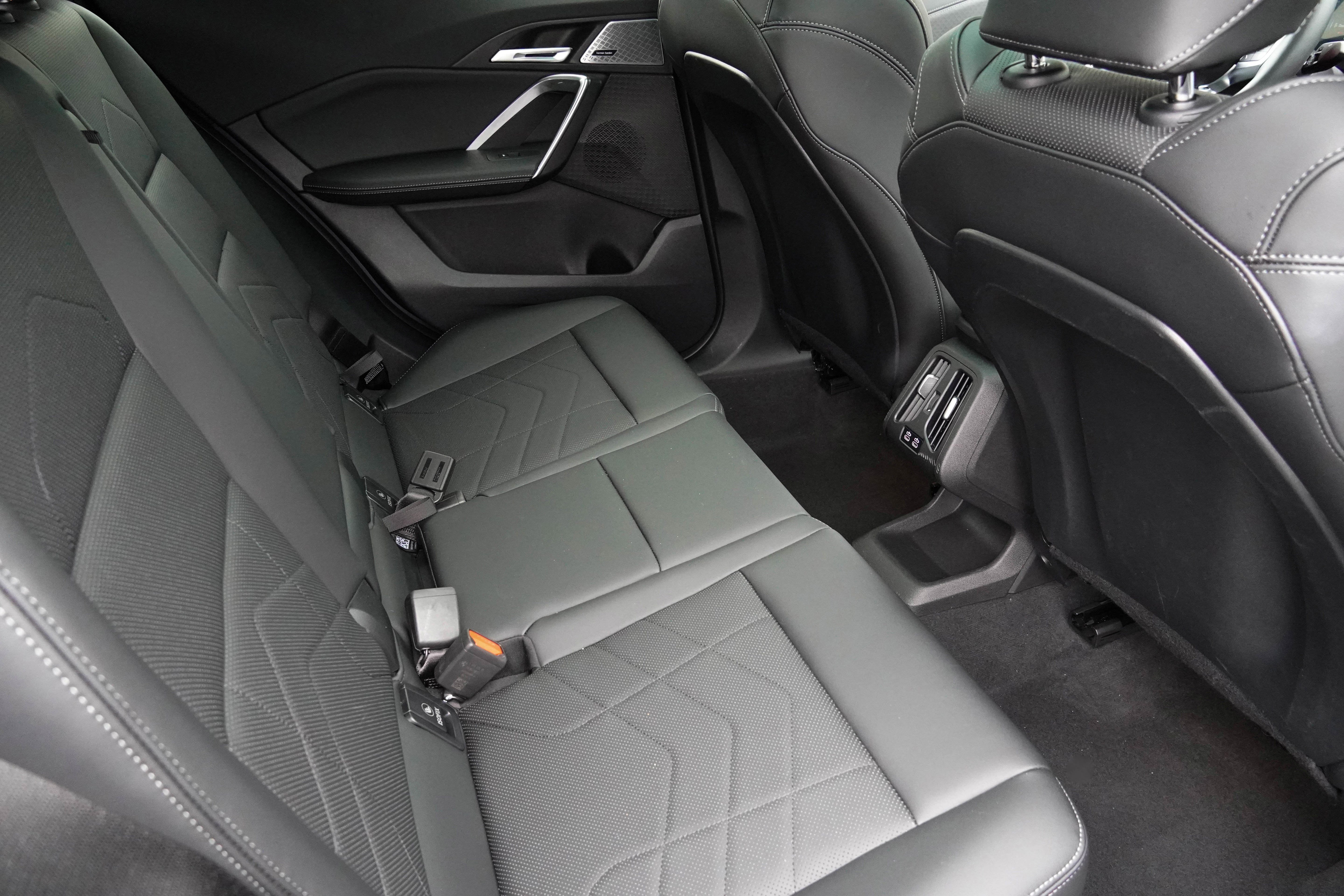 Certified 2025 BMW X2 M35i image 34