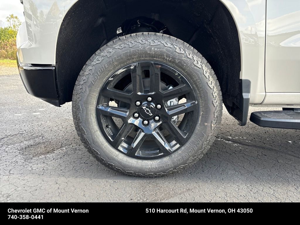 New 2026 Chevrolet Silverado 1500 Custom Trail Boss w/ Dark Appearance Package image 17