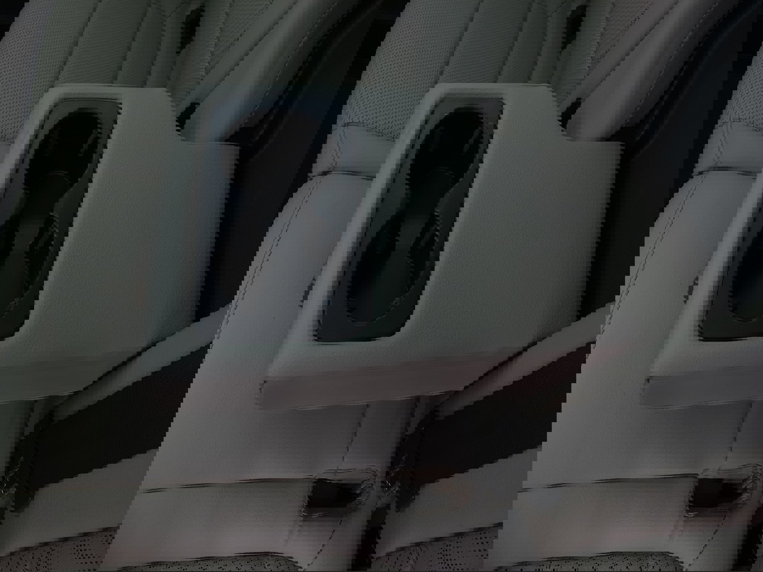 Used 2021 Ford Escape SEL w/ Technology Package image 18