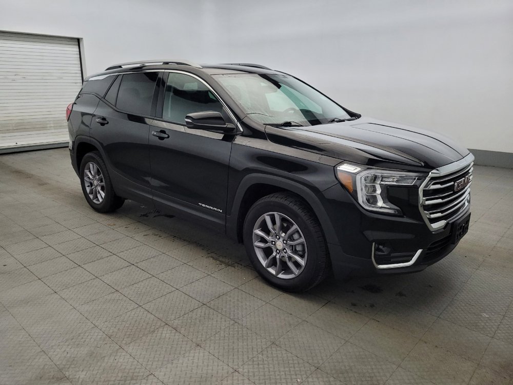 Used 2024 GMC Terrain SLT image 13