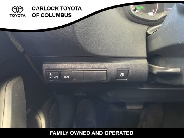 Used 2025 Toyota Corolla LE w/ Convenience Package FWD image 23