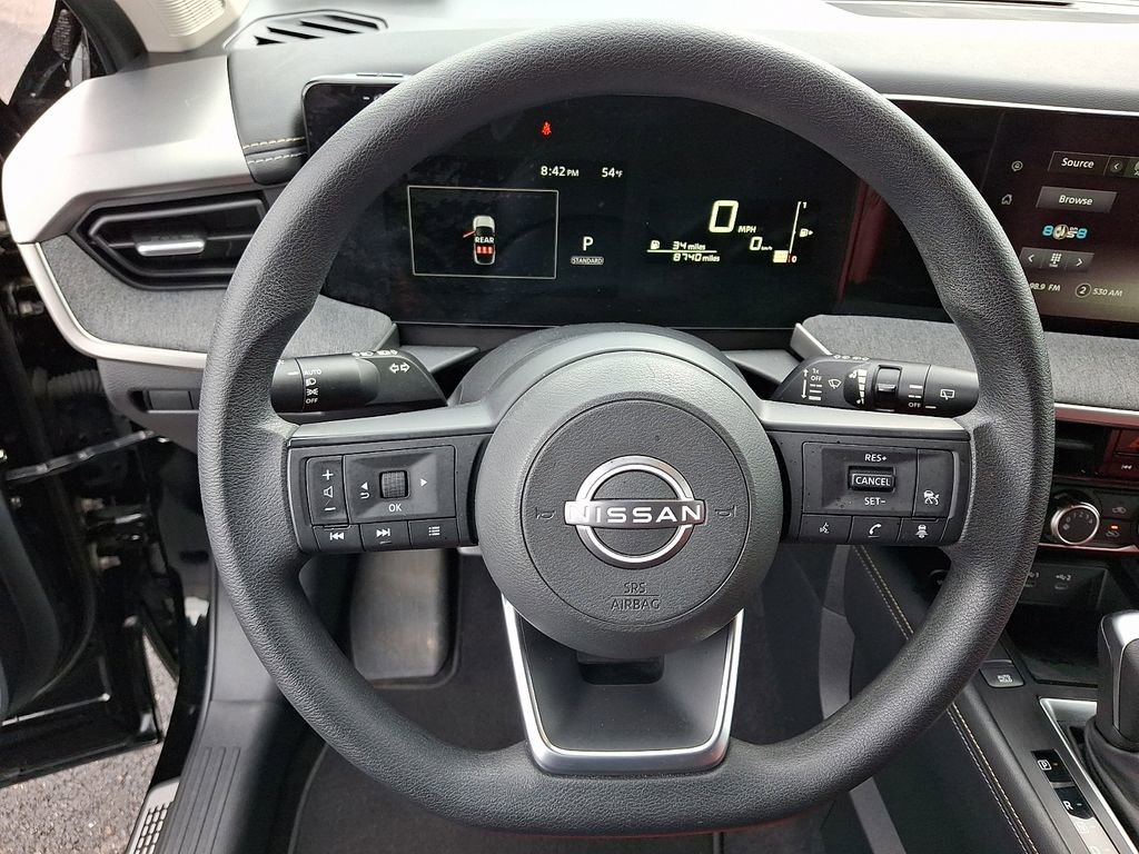 Used 2025 Nissan Kicks SV w/ Illumination Package AWD/4WD image 18