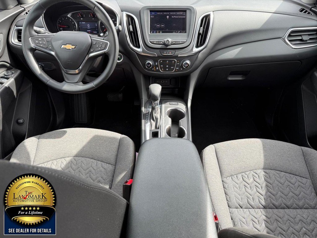 Used 2024 Chevrolet Equinox LT FWD image 16