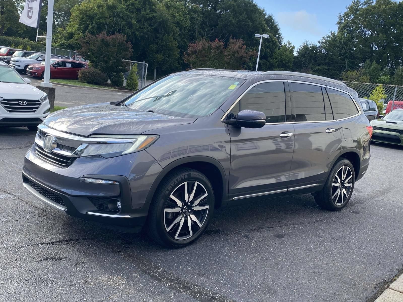 Used 2019 Honda Pilot Elite image 3