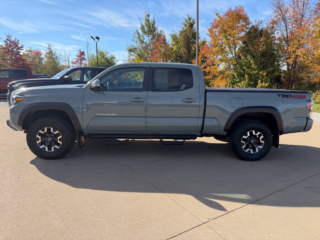 Certified 2023 Toyota Tacoma TRD Off-Road w/ TRD Premium Off Road Package AWD/4WD image 2