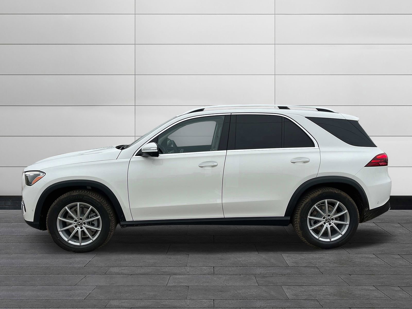 Certified 2025 Mercedes-Benz GLE 350 4MATIC image 6