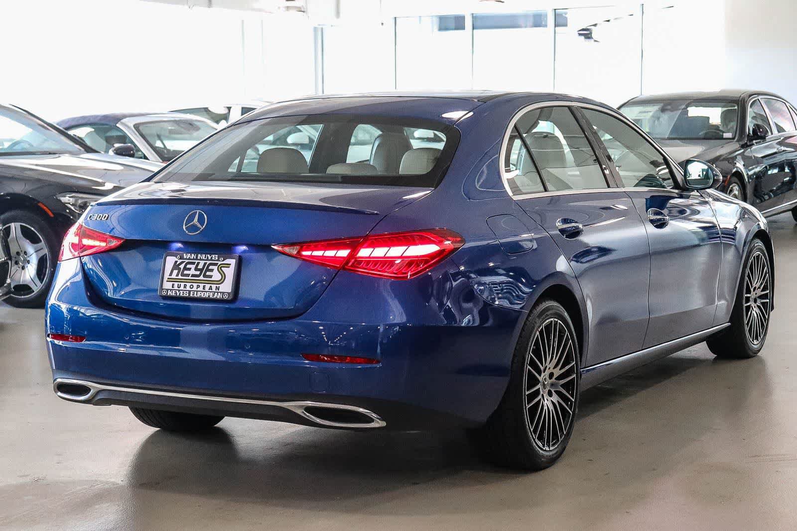 Certified 2024 Mercedes-Benz C 300 Sedan image 4