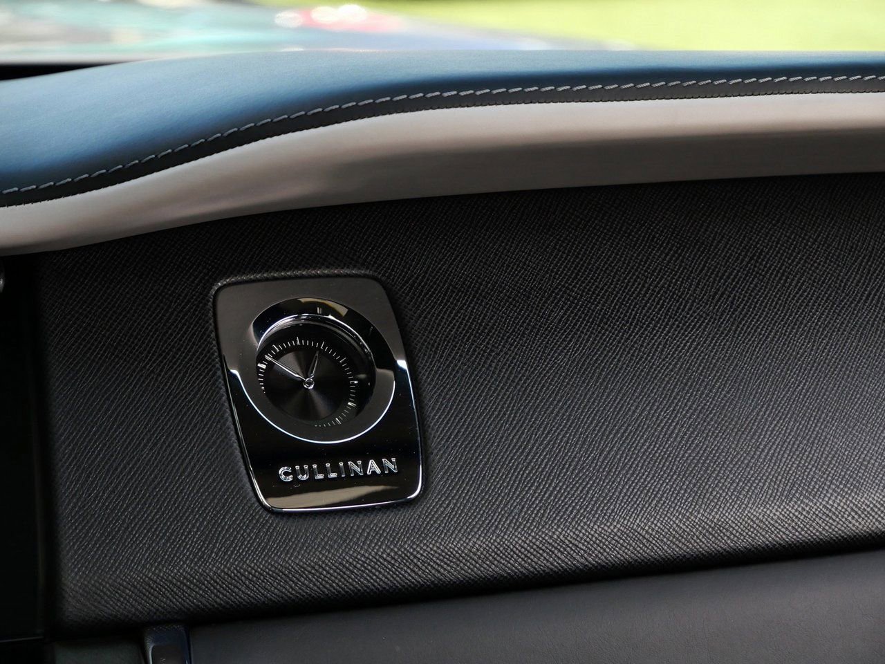 Used 2021 Rolls-Royce Cullinan image 13