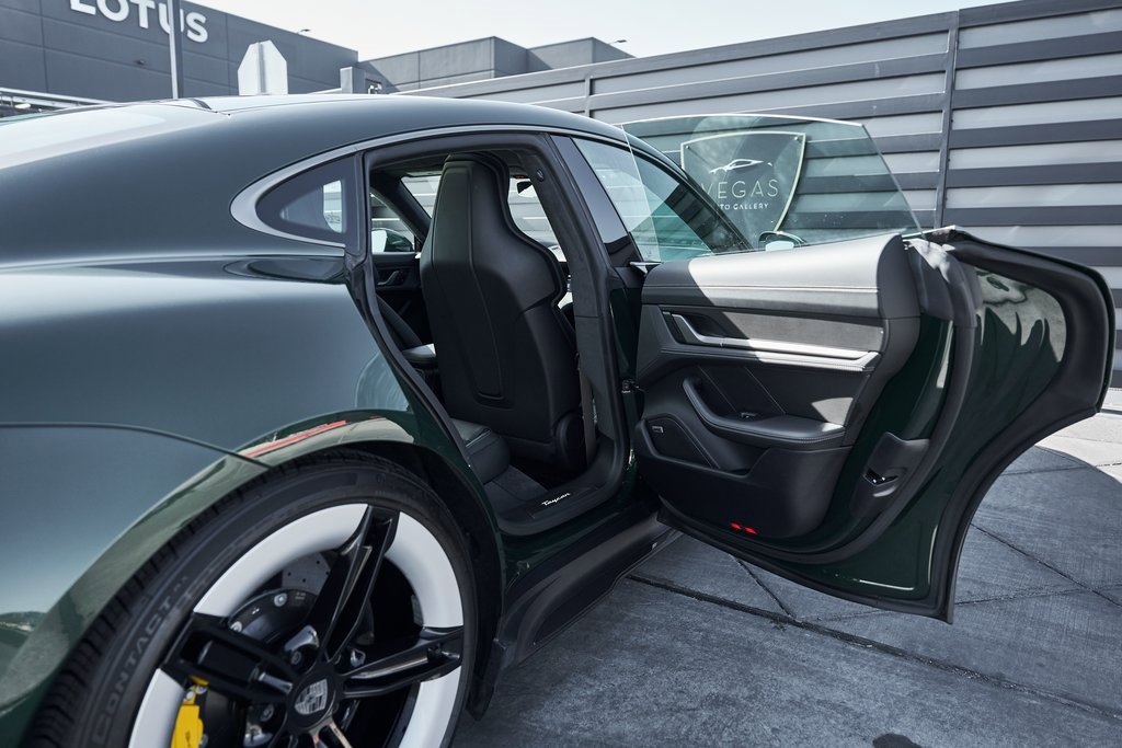 Used 2025 Porsche Taycan Turbo S w/ Premium Package image 27