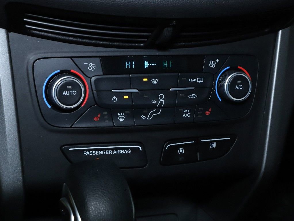 Used 2018 Ford Escape SE w/ Ford Safe & Smart Package image 27