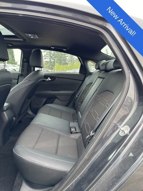 Used 2020 Kia Forte GT-Line w/ GT-Line Premium Package FWD image 12