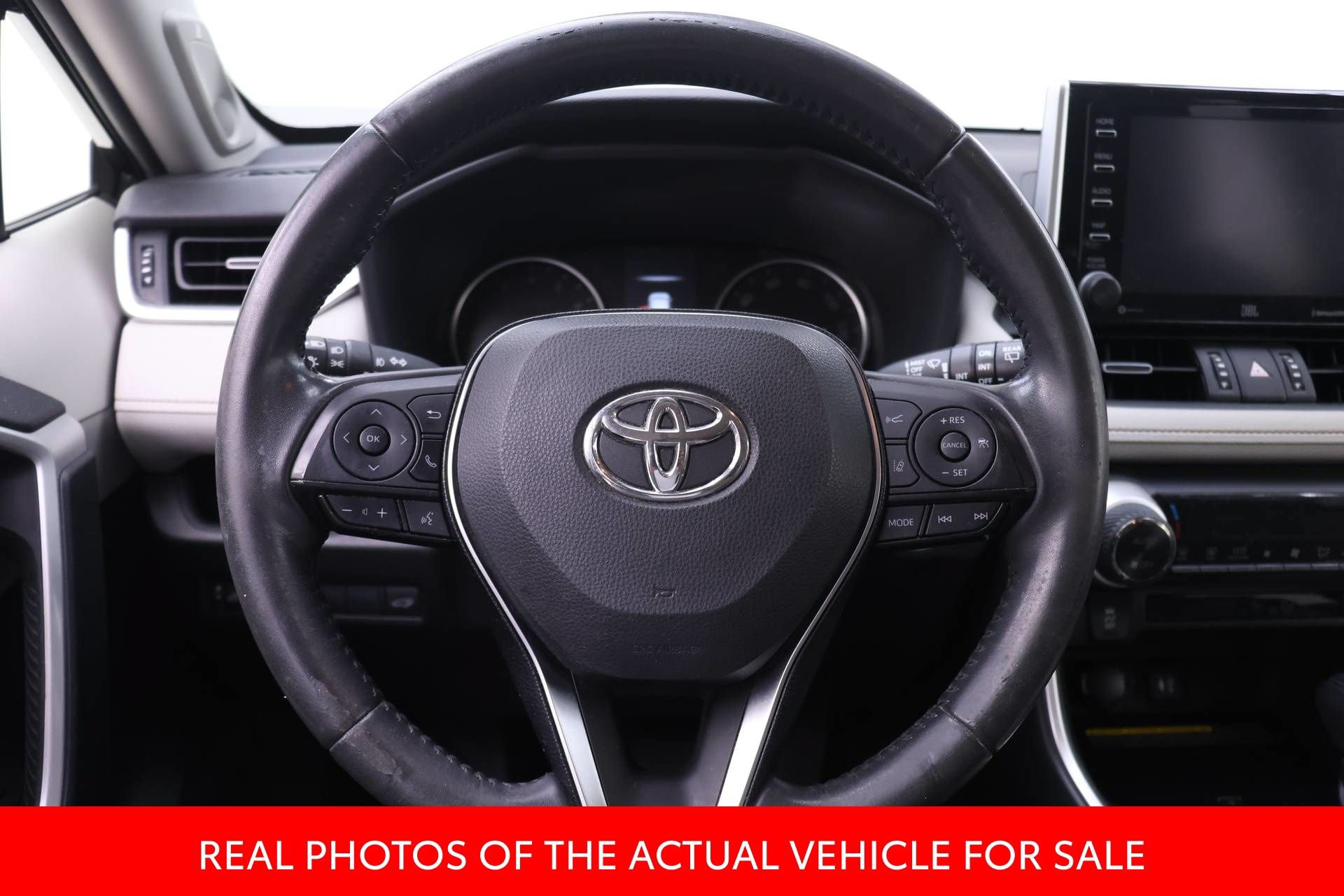 Certified 2019 Toyota RAV4 XLE Premium w/ Advanced Technology Package AWD/4WD image 13