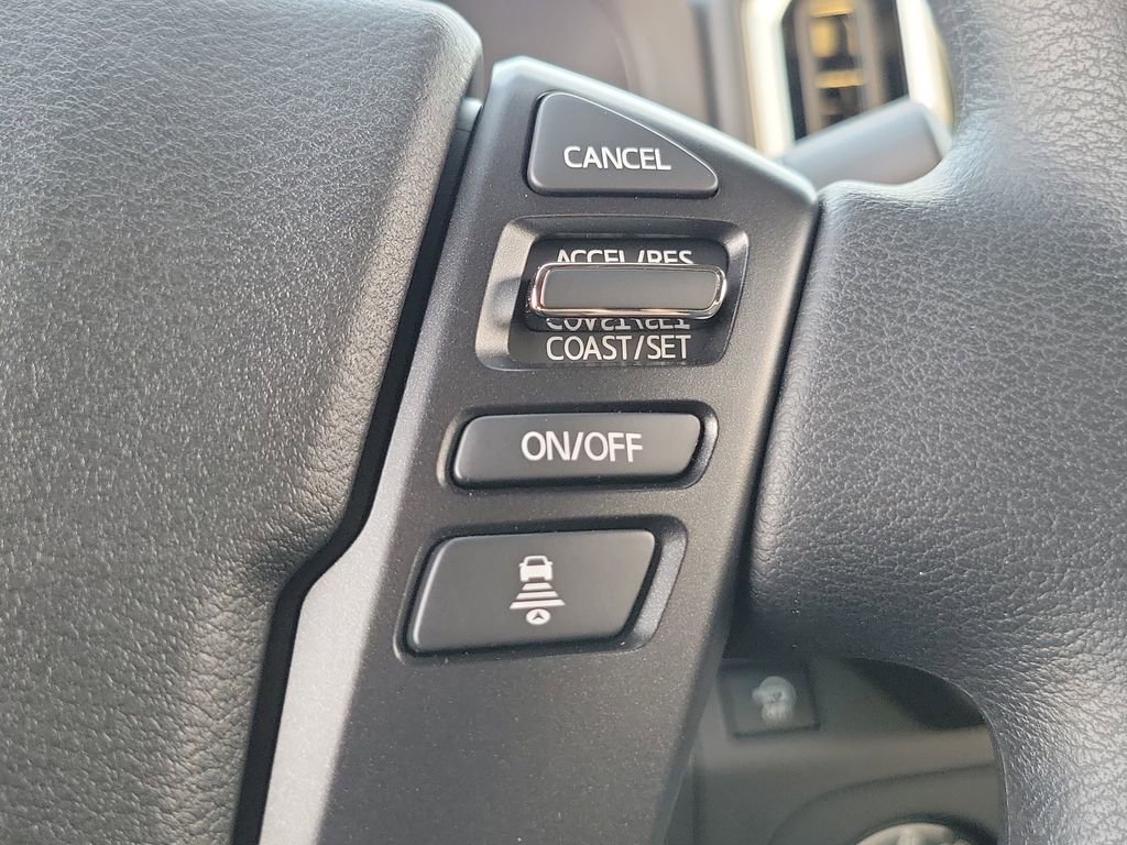 New 2026 Nissan Frontier SV w/ Tow Package image 6