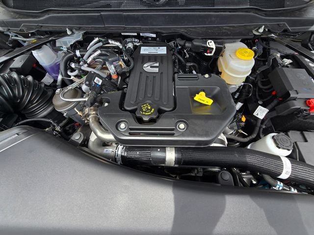 New 2026 RAM 3500 Tradesman AWD/4WD image 28