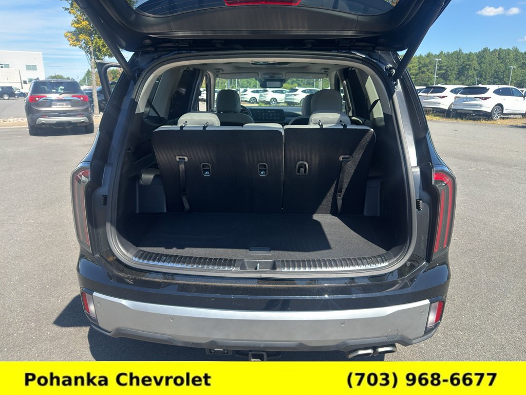 Used 2024 Kia Telluride SX w/ Towing Package FWD image 36