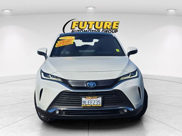 Used 2024 Toyota Venza Limited image 2