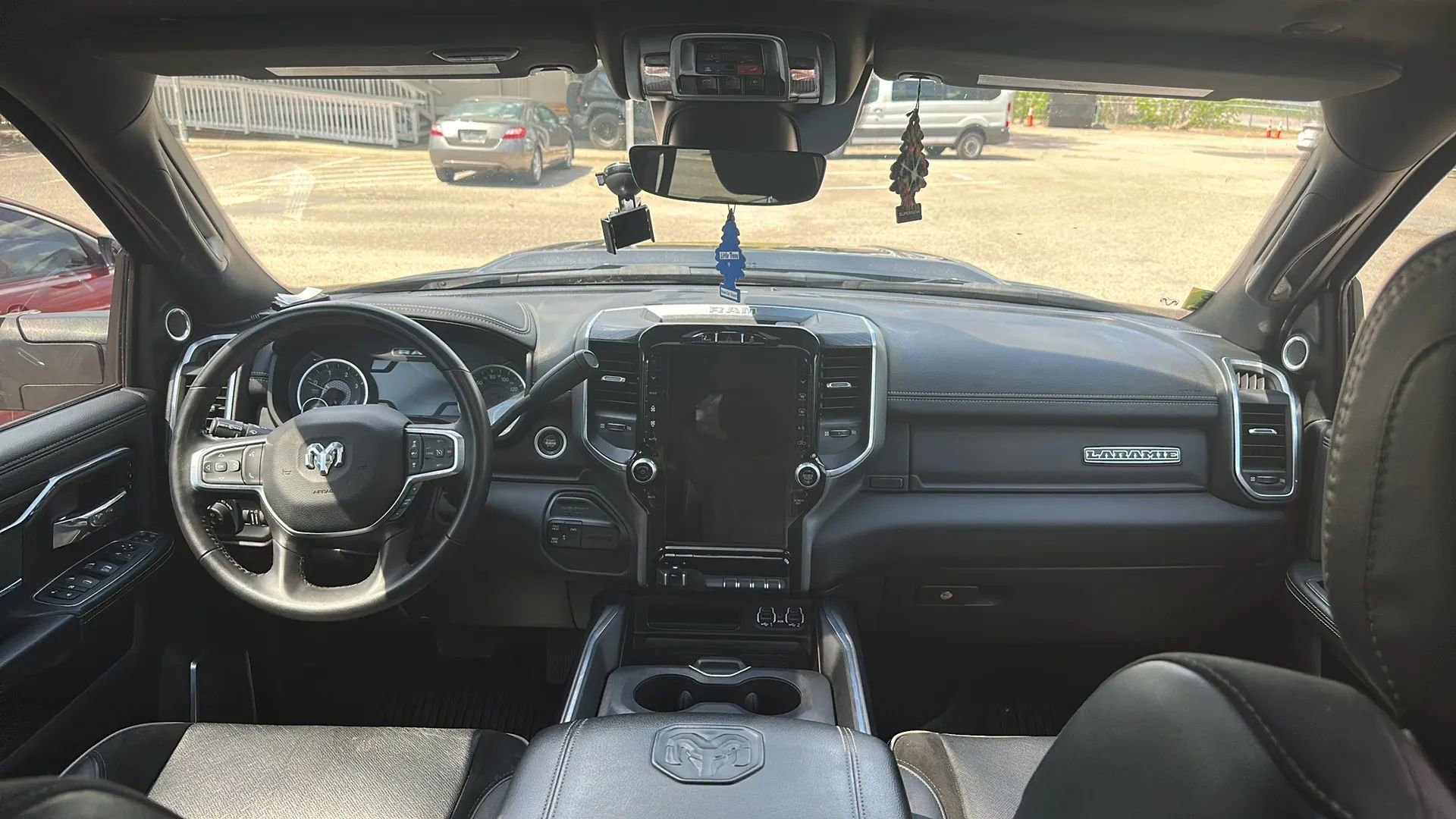 Used 2024 RAM 3500 Laramie w/ Night Edition AWD/4WD image 28