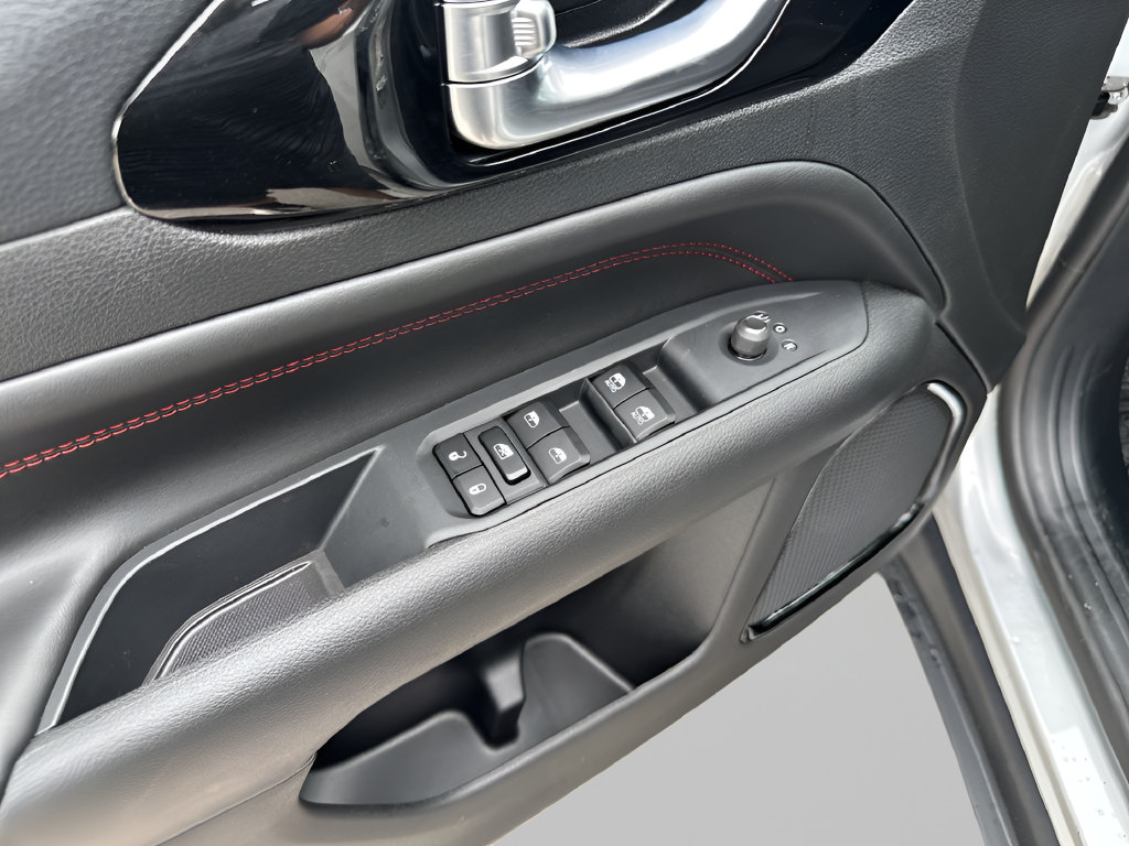 New 2026 Jeep Compass Trailhawk AWD/4WD image 17