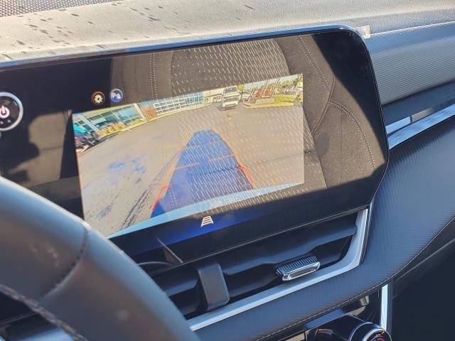 New 2026 Chevrolet Equinox LT w/ LPO, Floor Liner Package image 17