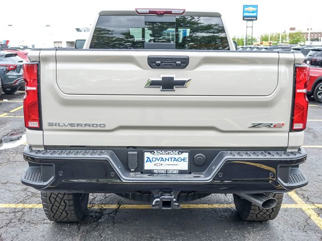 New 2026 Chevrolet Silverado 2500 ZR2 AWD/4WD image 6